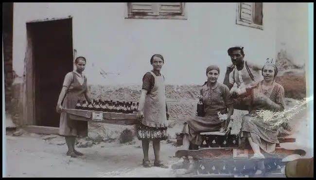 Camera memorială a lui József Molnár și Aranka Molnár din Biborțeni